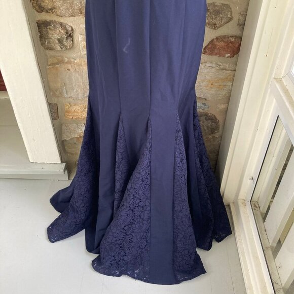 Eliza J Navy Blue Laguna Lace Inset Trumpet Crepe Gown Size 10 $208 - Picture 5 of 12